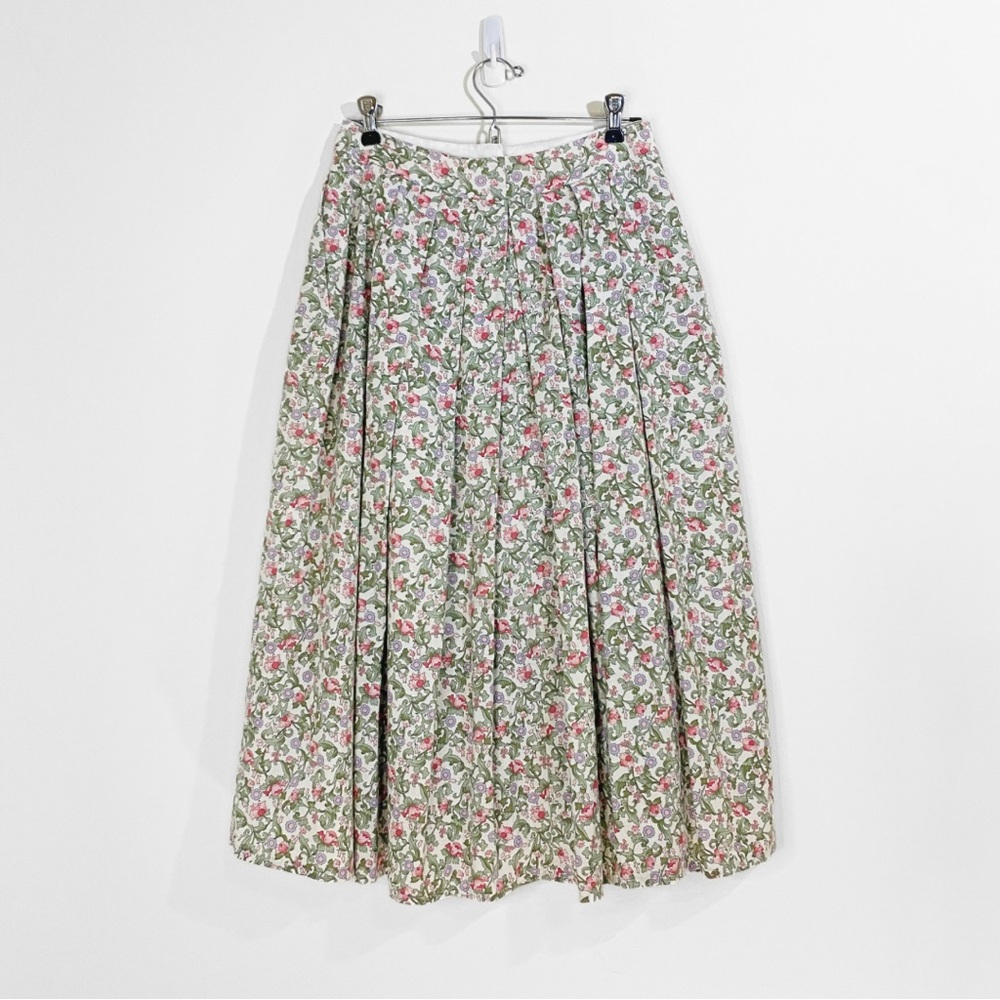 Vintage Floral A-Line Skirt in Green and Pink